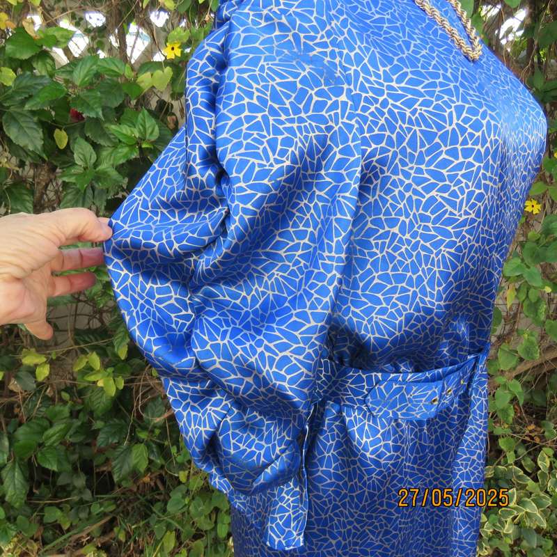 TOPICS as new special occasion royal blue-gold patterned size 40 dress with original belt.