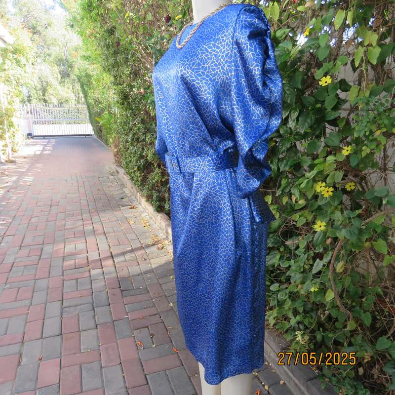 TOPICS as new special occasion royal blue-gold patterned size 40 dress with original belt.