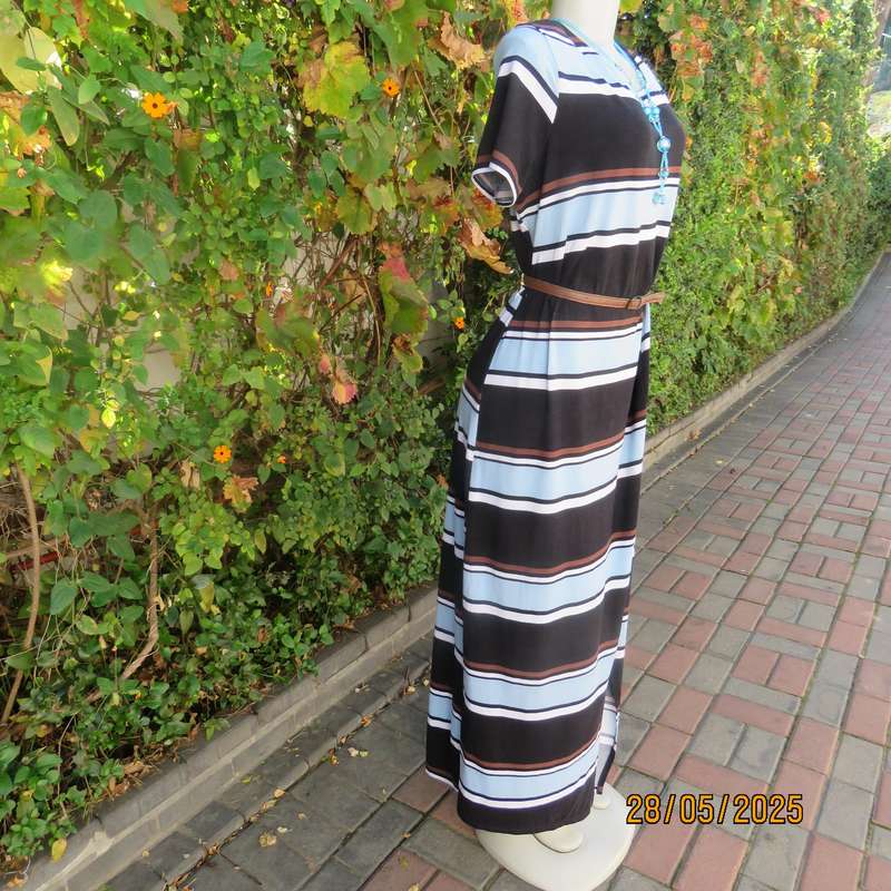 EXACT horizontal striped slip over stretch polyester dress in black-white-brown-blue. Size 42