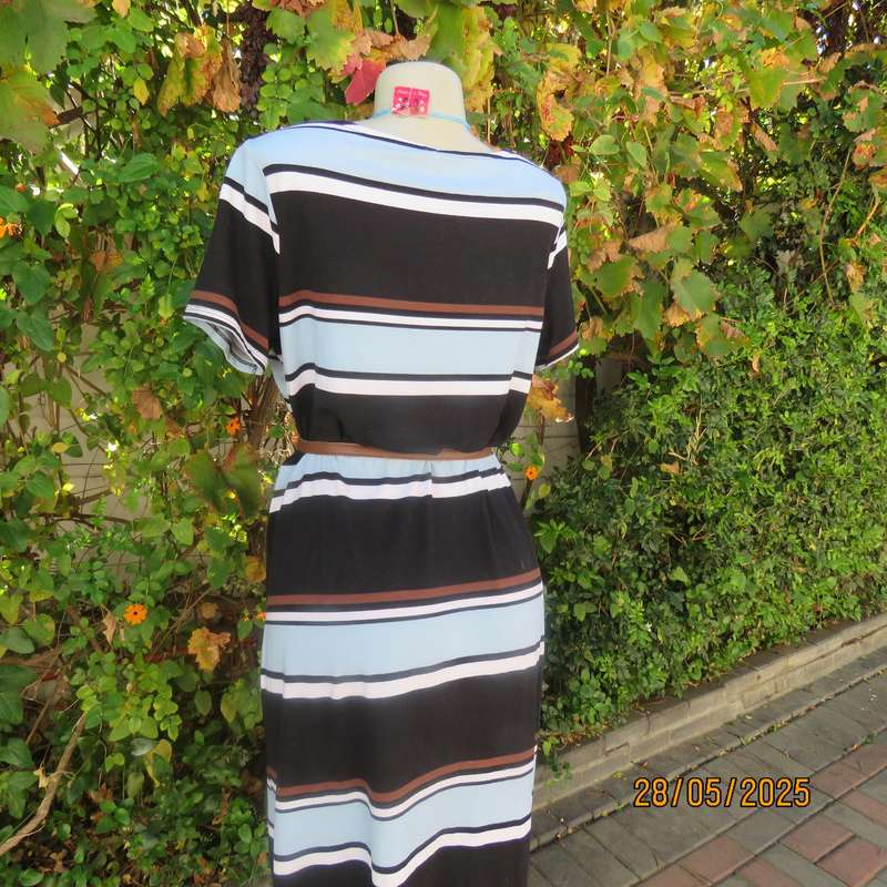 EXACT horizontal striped slip over stretch polyester dress in black-white-brown-blue. Size 42