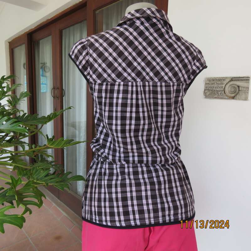 X-MAIL black-white with pink accents check peplum long top in cotton. Button down. Size 34.