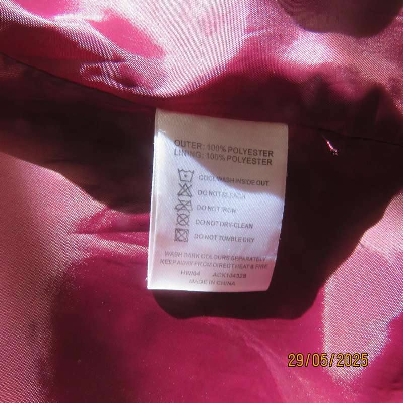 Burgundy faux fur polyester waistcoat with lining. Size 30 to 32. As new