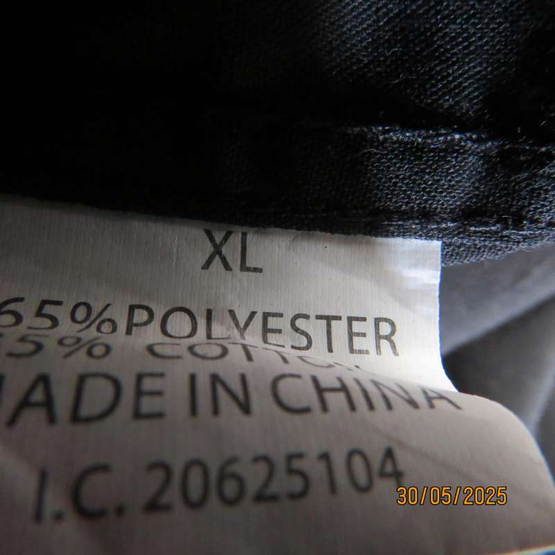 BRENTONI ebony black long sleeve men's shirt size Medium. Free Rapallo tie.