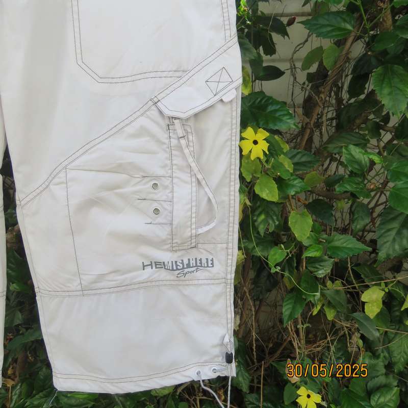 HEMISPHERE Sport white cropped pants in polyester size Large. 6 pockets.
