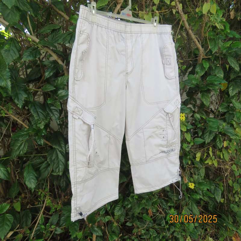 HEMISPHERE Sport white cropped pants in polyester size Large. 6 pockets.