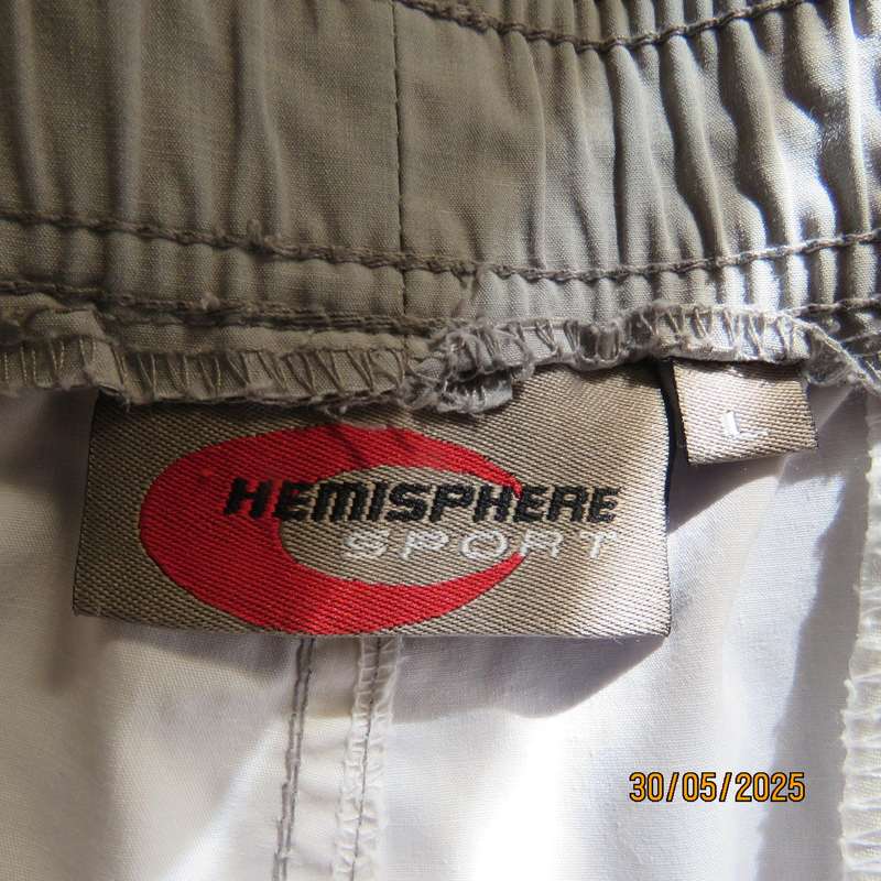 HEMISPHERE Sport white cropped pants in polyester size Large. 6 pockets.