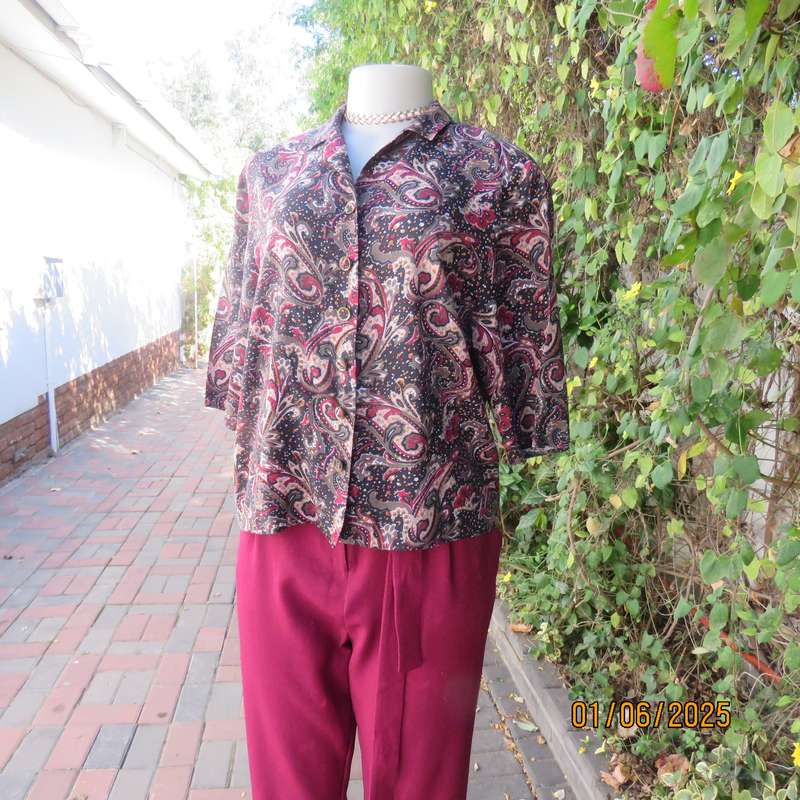 TRUWORTHS paisley pattern cropped button down top-open collar. Viscose. Size 36