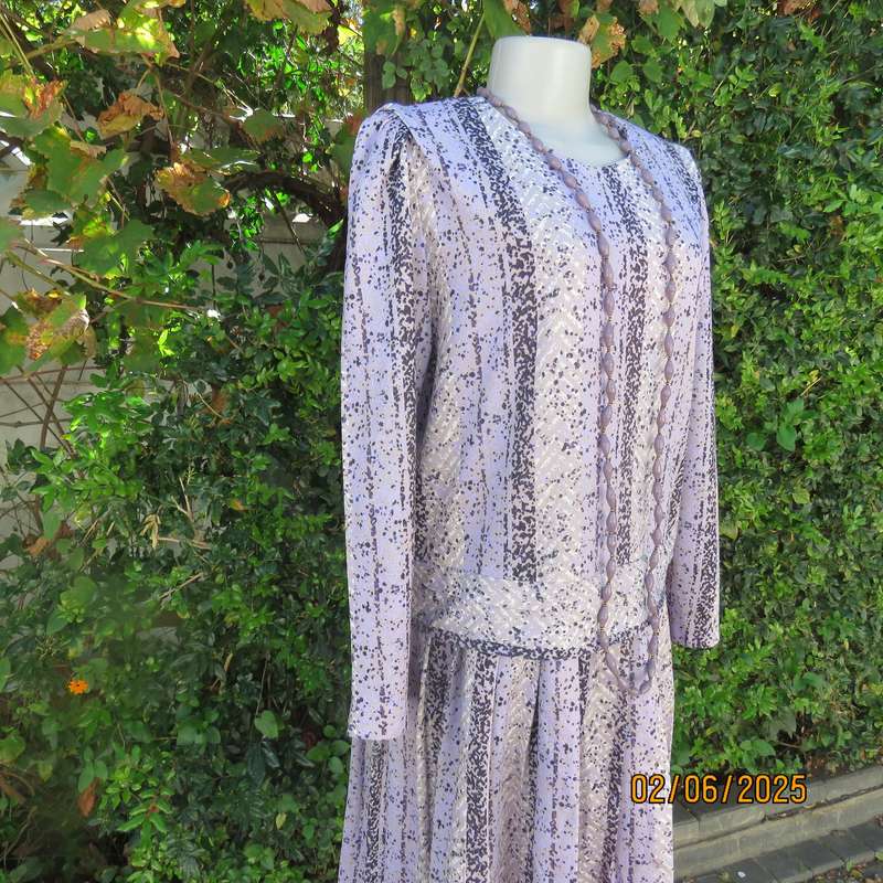 NUVELLE by Rosecraft dropped waist vintage polycotton stretch size 42 dress.