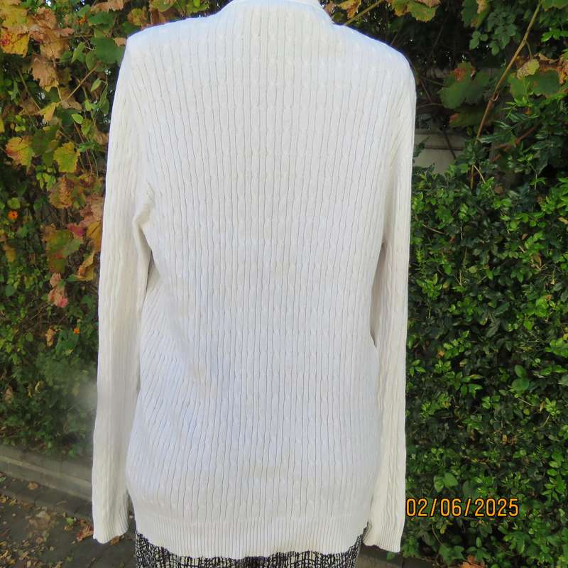 PRINGLE of Scotland 100% cotton cable knit long sleeve button down size 42 cardigan