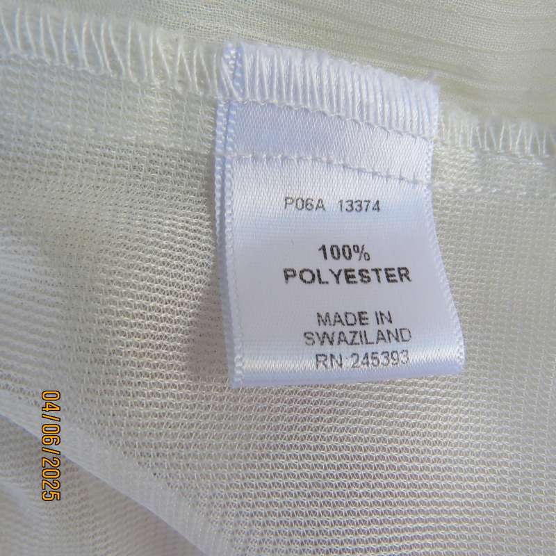 KELSO light cream crinkled polyester blouson style top. Wide elasticated neckline Size 40