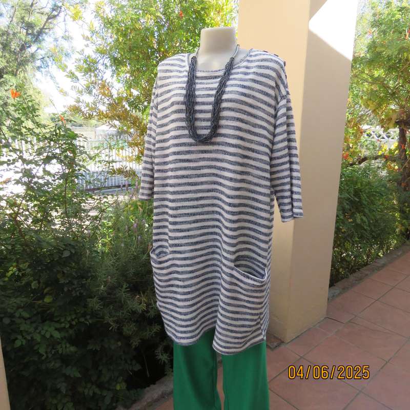 Extra long navy-white horizontal striped polyester-acrylic stretch knit top. Size 46 to 48
