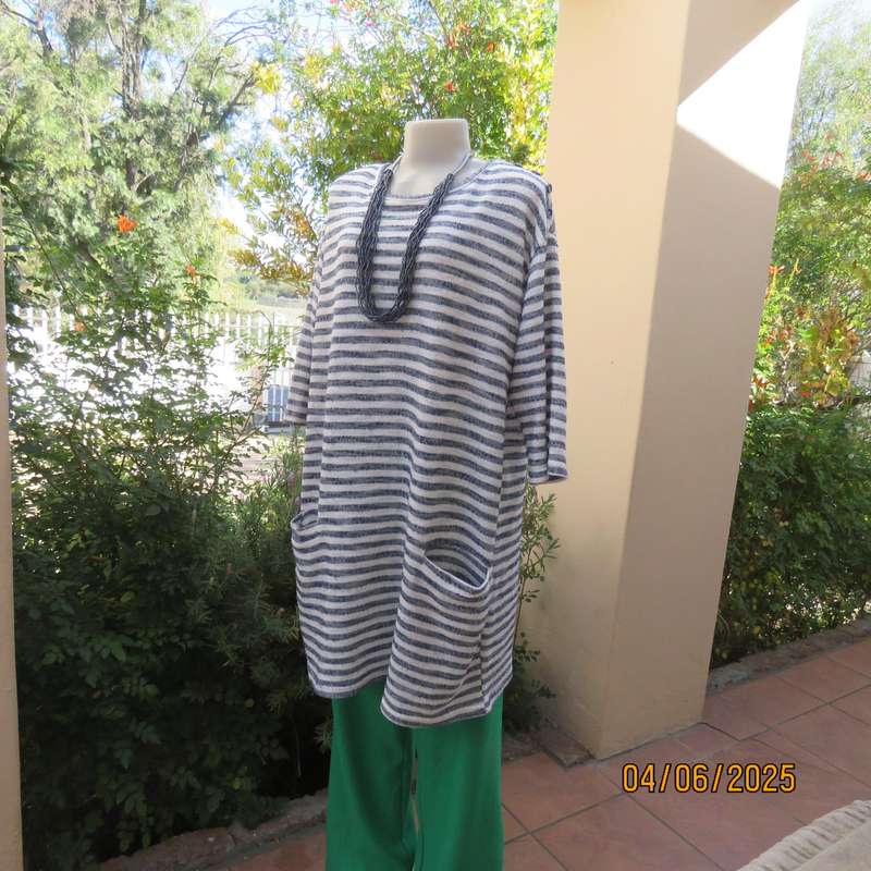 Extra long navy-white horizontal striped polyester-acrylic stretch knit top. Size 46 to 48