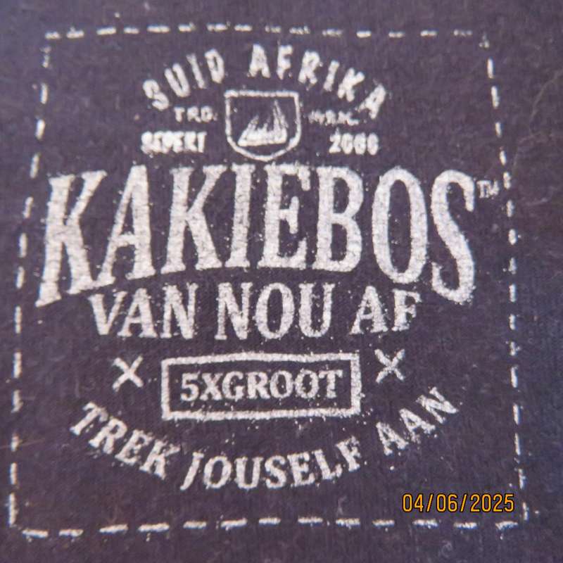 KAKIEBOS men's very black short sleeve T shirt in 100% cotton. Size 5XL.