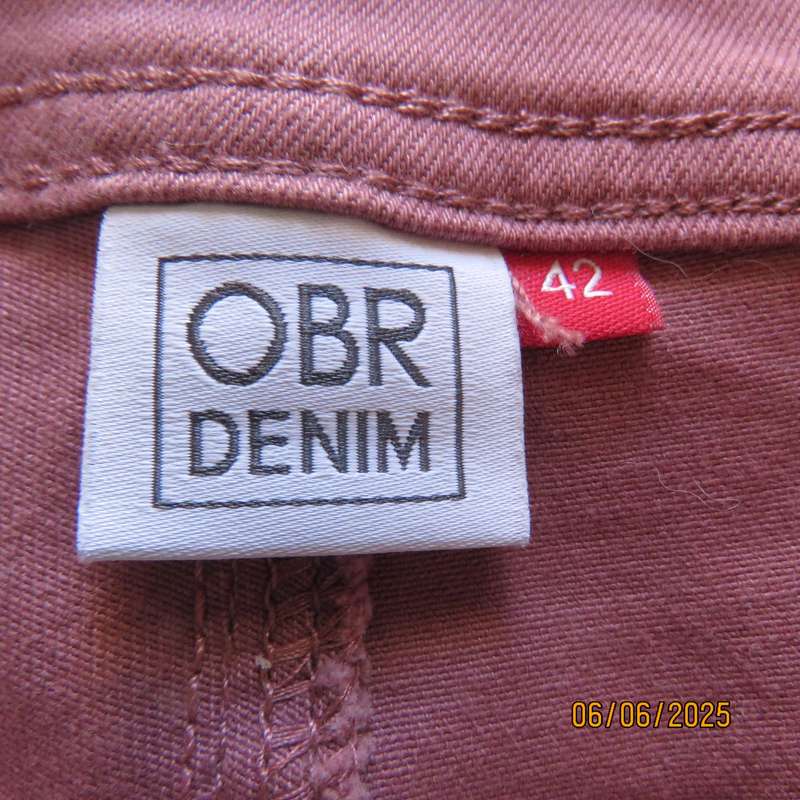 OBR DENIM  bootcut jeans in thulian pink size 42. Stretch cotton. As new