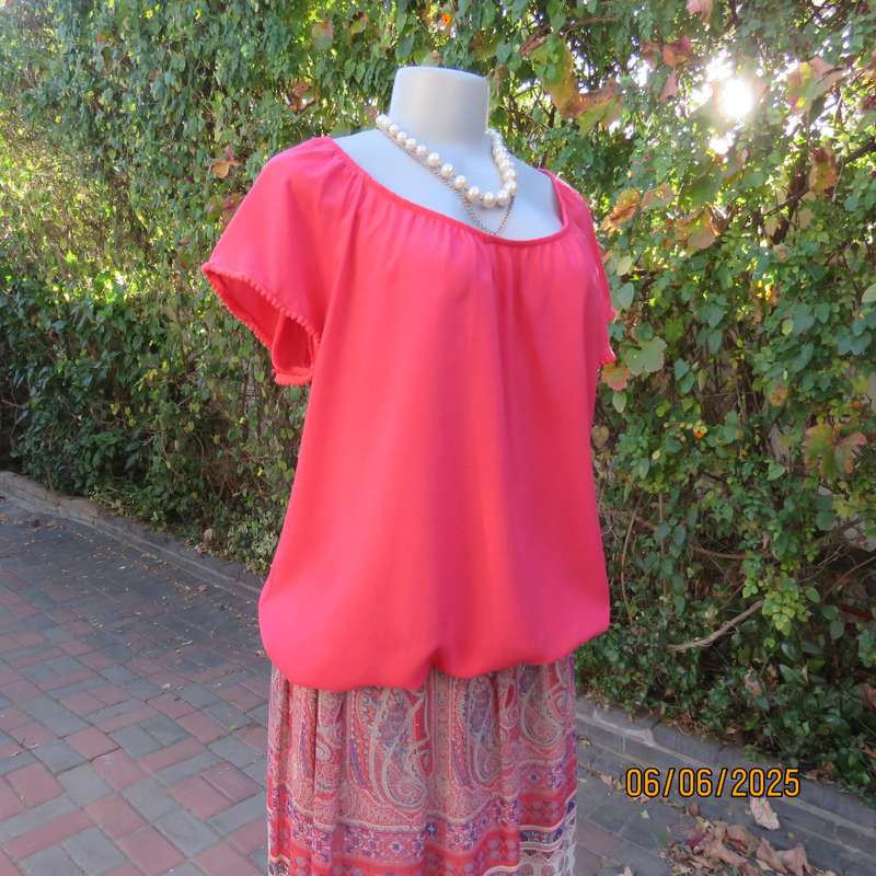 Crimson capped sleeve slip over viscose top size 36 in blouson style,