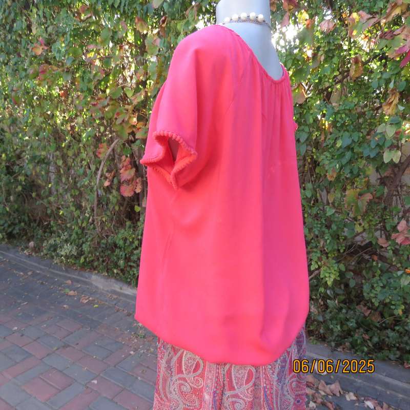 Crimson capped sleeve slip over viscose top size 36 in blouson style,