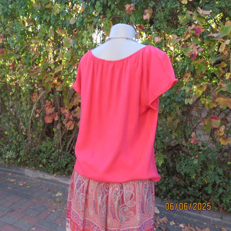 Crimson capped sleeve slip over viscose top size 36 in blouson style,