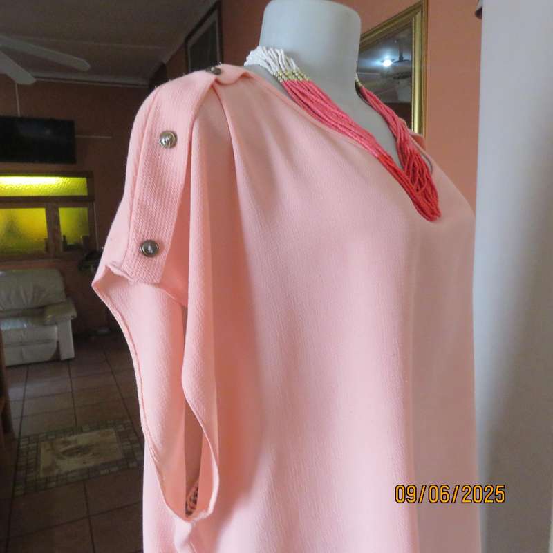 STYLWORTHS apricot colour textured polyester slip over top size 48
