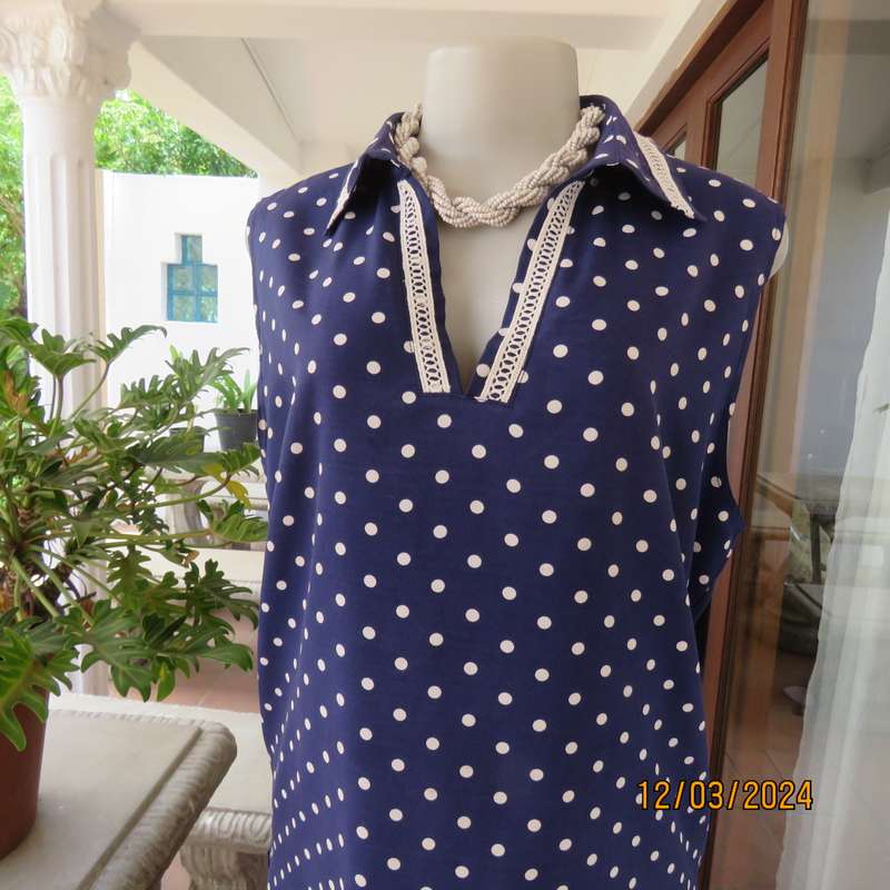 LIMITE Netherlands navy-white polkadot  long polyester top. Collar.Front opening.Size 40.