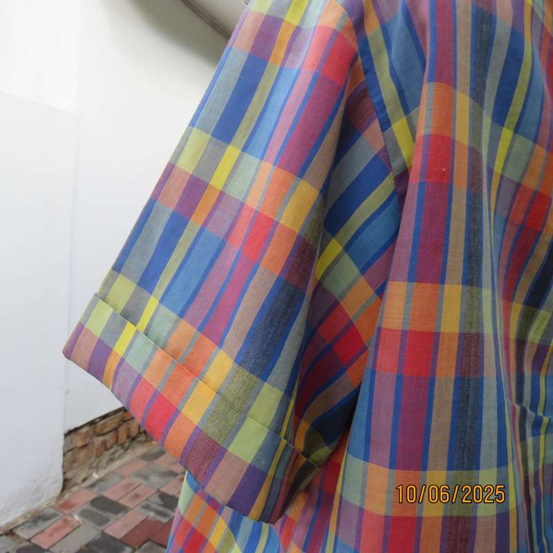 WOOLWORTHS casual polycotton blue-crimson-yellow check short sleeve shirt size 40
