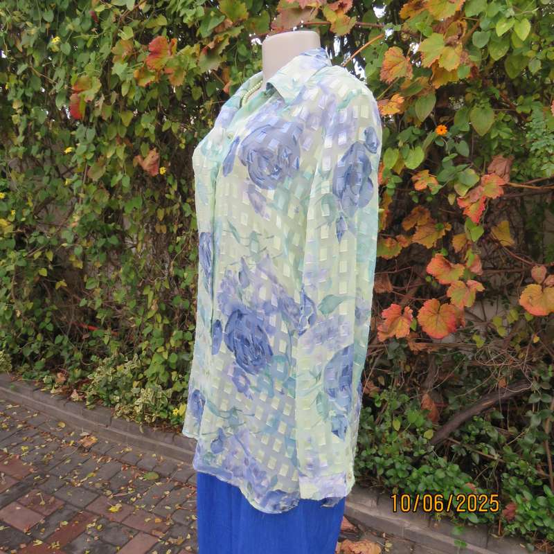 MILADY'S mint green-blue luxury sheer floral long sleeve top size 38.