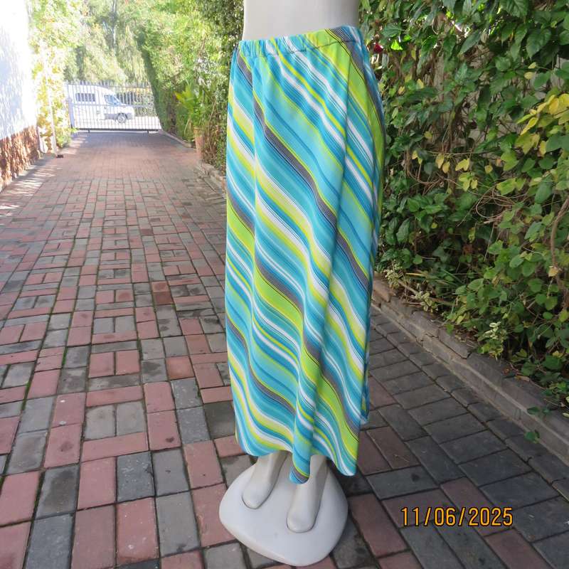 ANNA PIA diagonal striped colourful maxi skirt size 48-24. Elasticated waist.