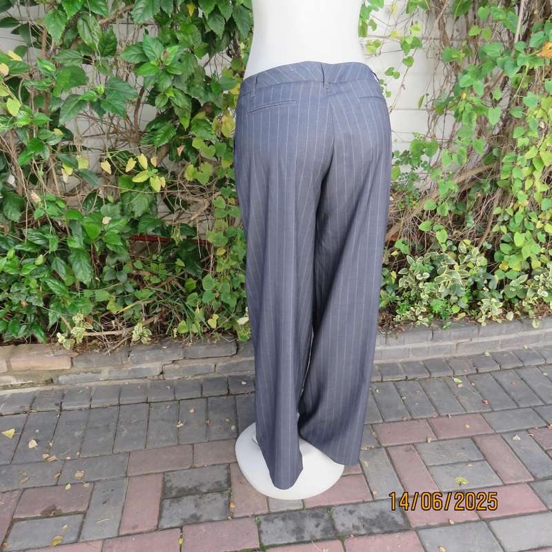 WOOLWORTHS Perfect size 38 elegant dress anchor grey pants-thin light stripes.