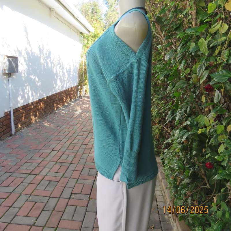 Teal colour knitted acrylic slip over naked shoulder top size 36.
