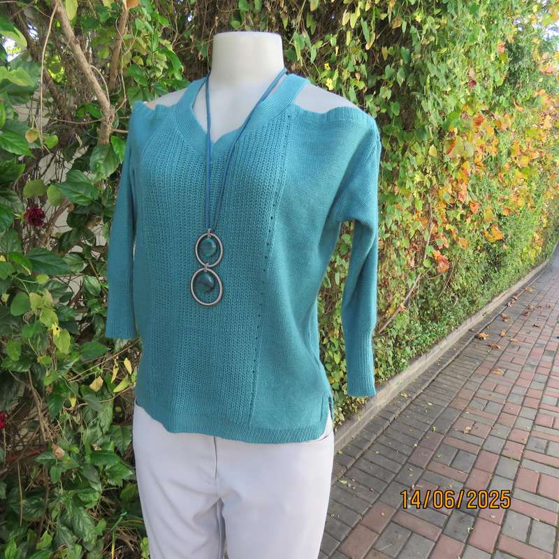 Teal colour knitted acrylic slip over naked shoulder top size 36.