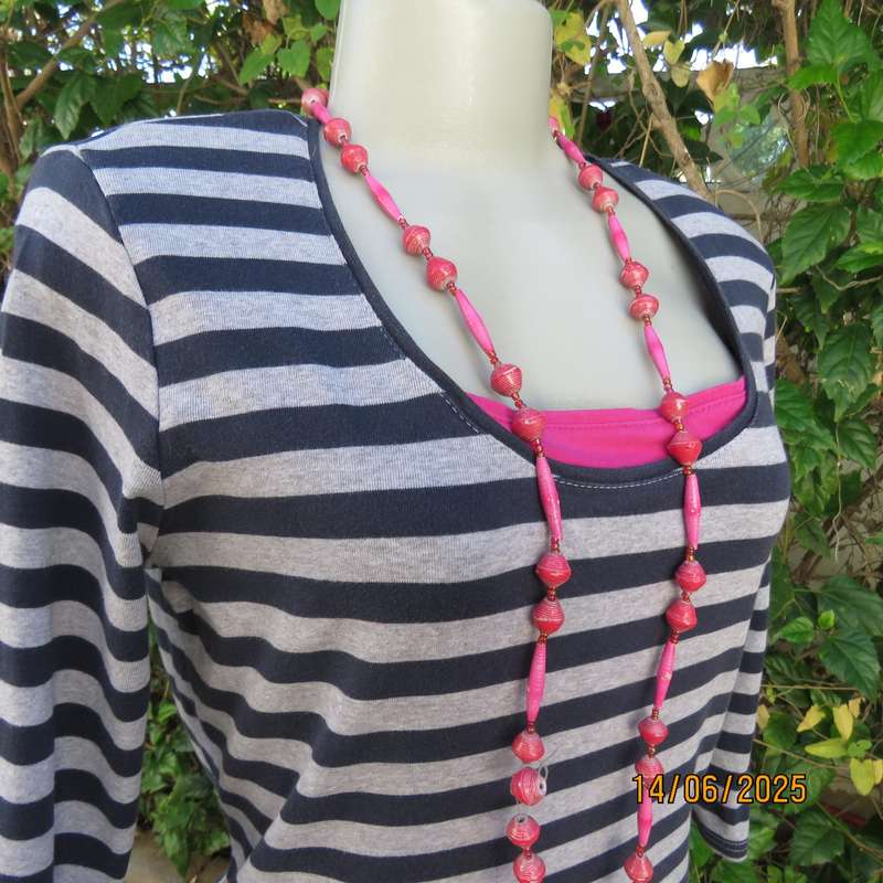 WOOLWORTHS navy-silvergrey horizontal striped 100% cotton top. Pink inlays. Size 38-40