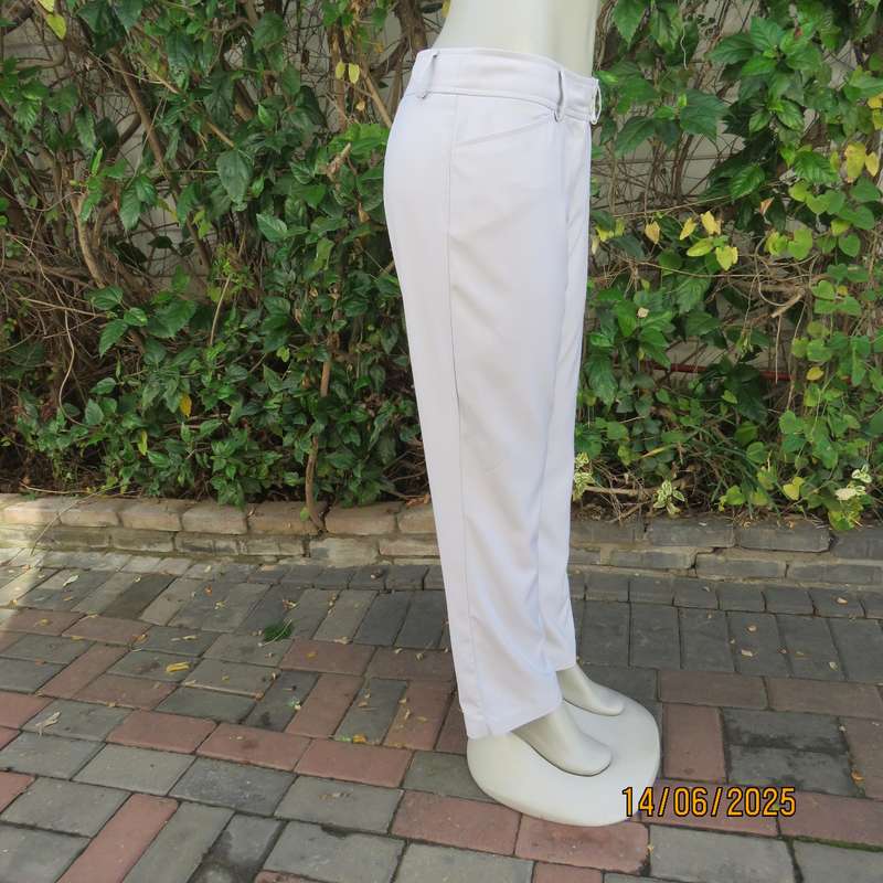 YESSICA CITY pale grey poly-viscose stretch size 38 pants. Front pockets.