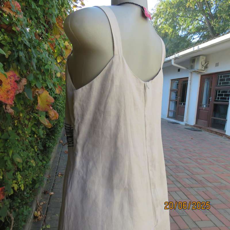 MERIEN HALL natural 100% ramie with black embroidery size 38 dress. As new