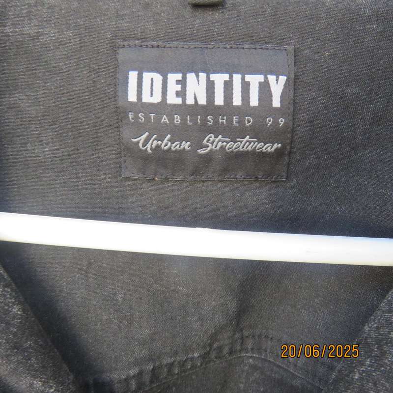 IDENTITY Urban Streetwear black washed out Size L short sleeve shirt. As new