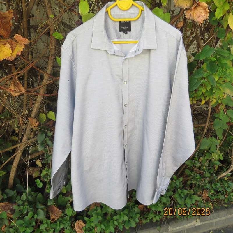 DAVID JONES classic pure cotton men's long sleeve shirt. Size Large. As new