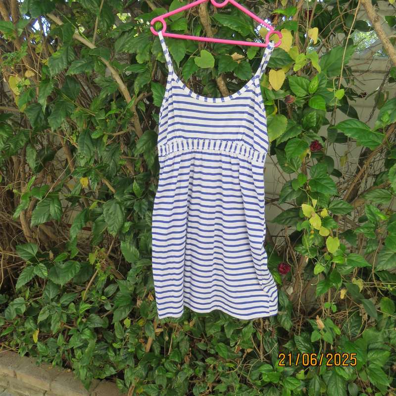 BLUE CHIC adjustable strappy dress for 8 to 10yr old girl. Blue-white horizontal stripes.