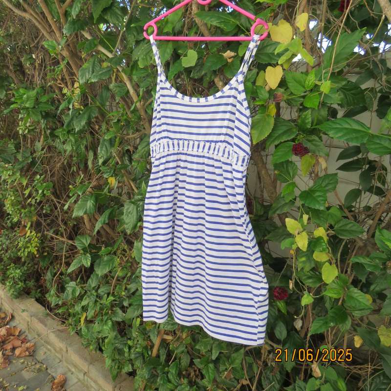 BLUE CHIC adjustable strappy dress for 8 to 10yr old girl. Blue-white horizontal stripes.