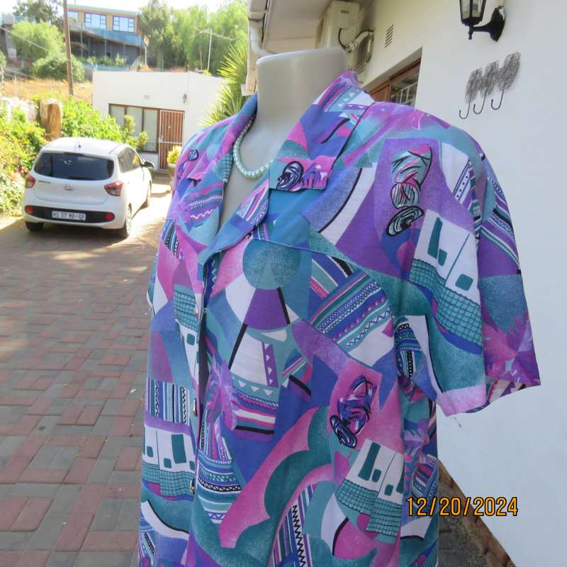 PEPITA high quality size 40 colouful button down-open collar top.Yokes into short sleeves. As new.
