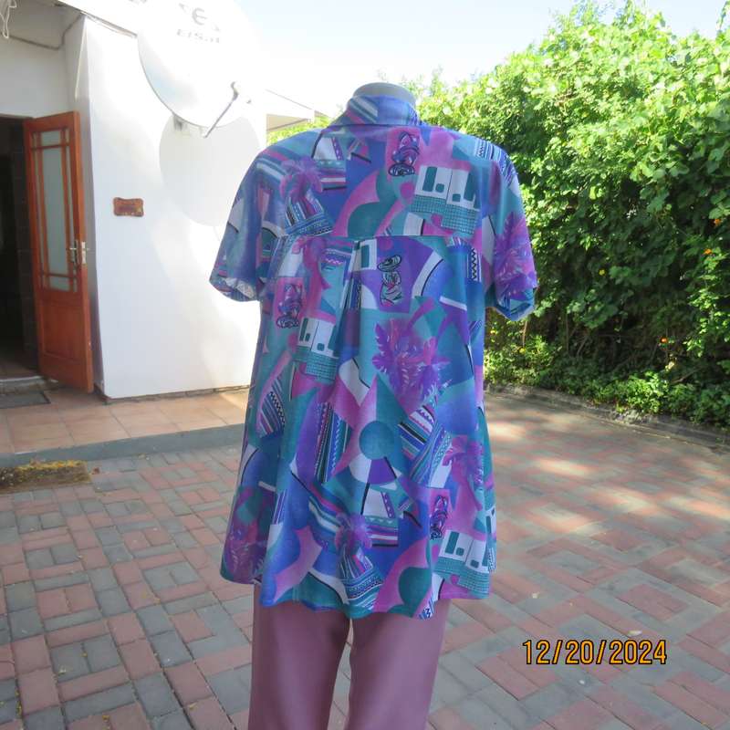 PEPITA high quality size 40 colouful button down-open collar top.Yokes into short sleeves. As new.