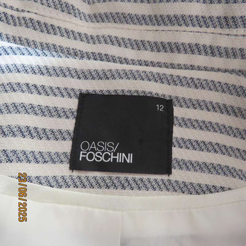 OASIS cream-grey horizontal striped short tailored jacket. Size 36.