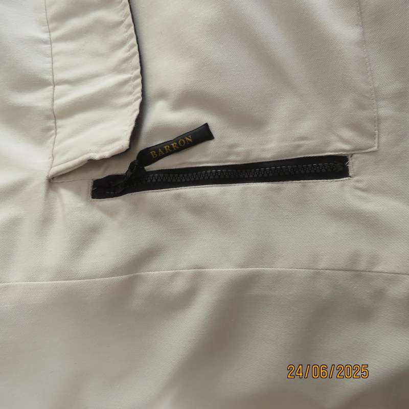 BARRON cream cotton extra warm jacket with black fleeze inner. Size 5XL. As new.