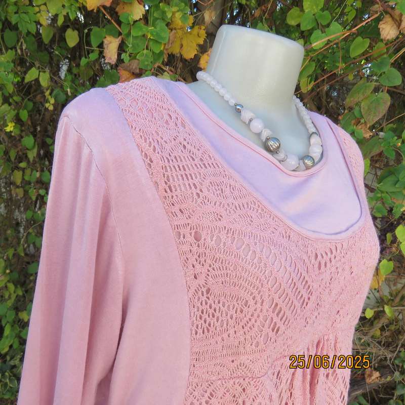 BOZZ flamingo pink slip over long sleeve 2 layer stretch cotton top. Size 44-46. Used