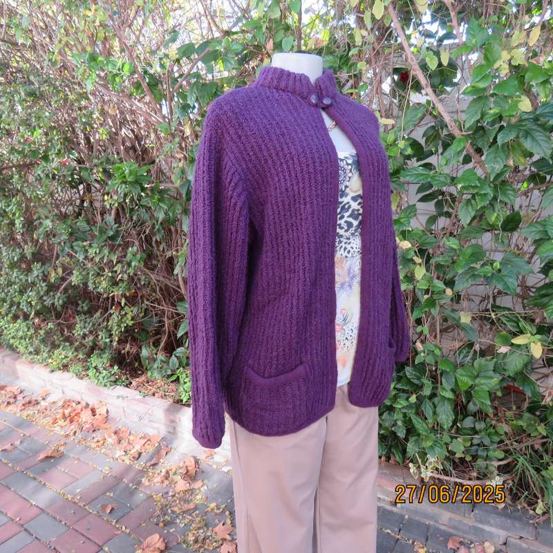 PAUL VIVALDI thick double knit purple cardigan size 38. High collar-button and loop closure.