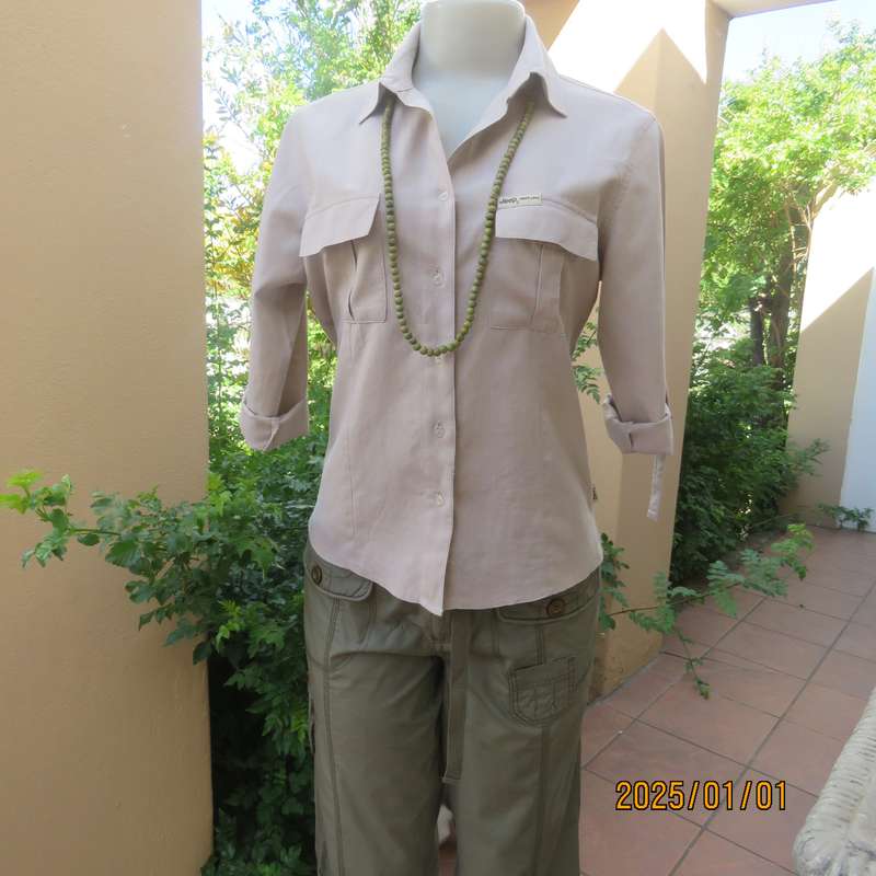 JEEP casual ecru colour linen-cotton blend size 34 tailored top. Button down-shirt collar. As new