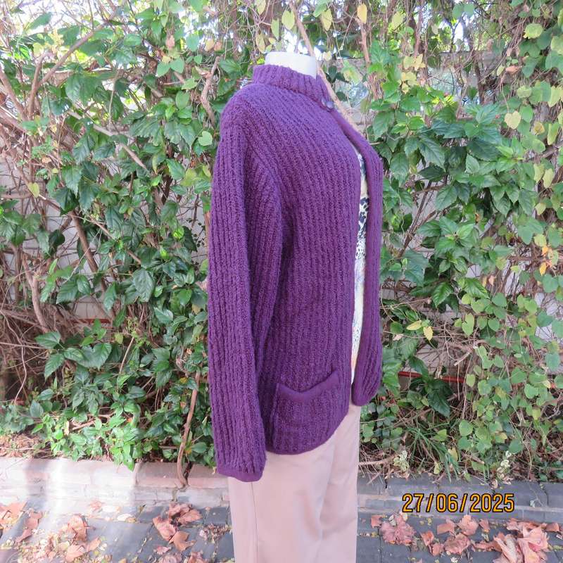 PAUL VIVALDI thick double knit purple cardigan size 38. High collar-button and loop closure.