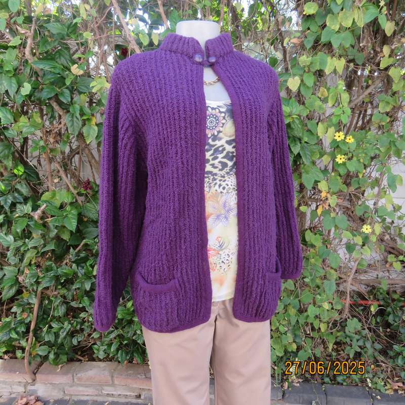 PAUL VIVALDI thick double knit purple cardigan size 38. High collar-button and loop closure.