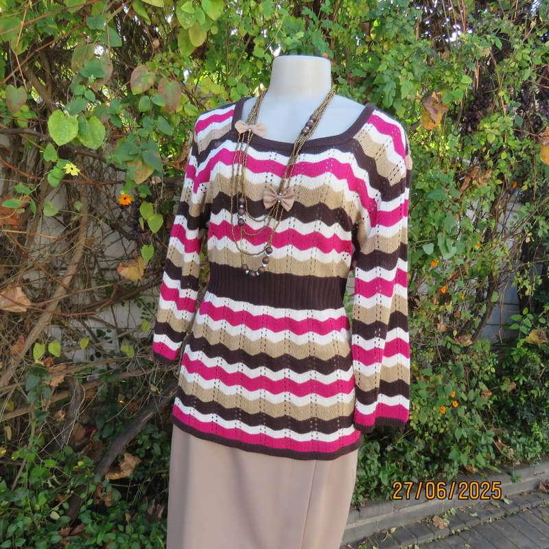 Zig Zag pattern acrylic knit top in brown-white0cream and magenta pink. Size 40