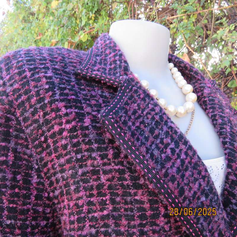 DONNA-CLAIRE woolen black-pink-lilac long sleeve jacket size 44. One button closure
