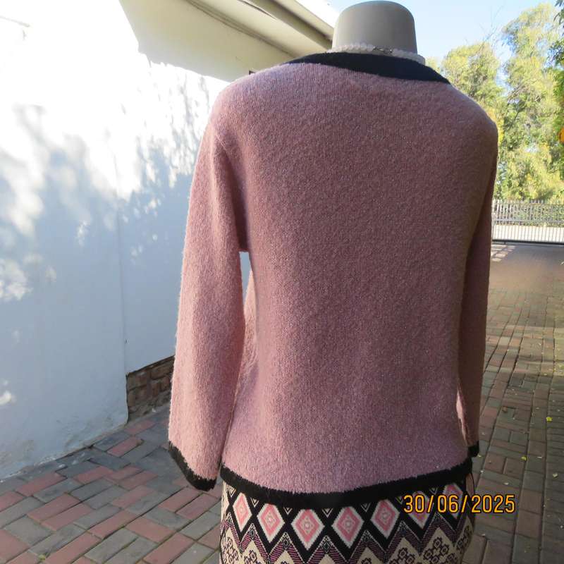 TRUWORTHS blossom pink with silver thread button down acrylic knit cardigan. Black ribbings.Size 36