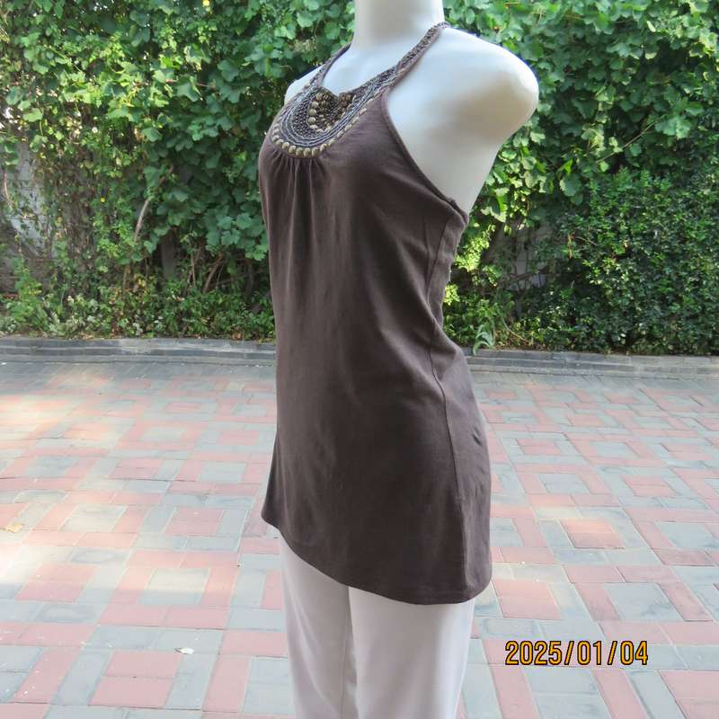 CAMAIEU French brand cool 100% cotton brown halter neck top. Size 34. Richly front embellishment.