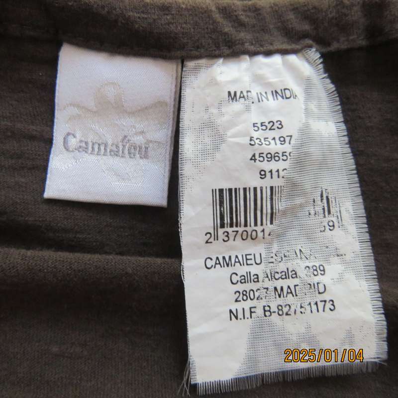 CAMAIEU French brand cool 100% cotton brown halter neck top. Size 34. Richly front embellishment.